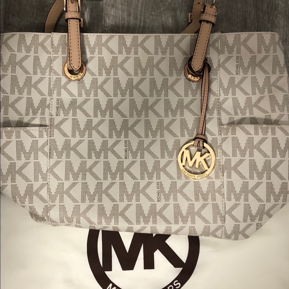 MK Shoulder Bag